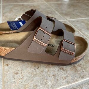 Women’s Arizona Birkenstocks